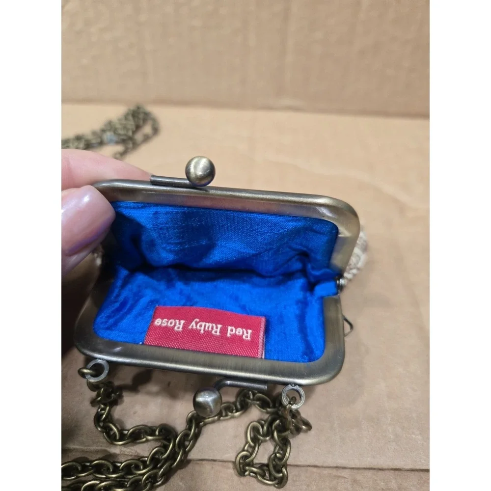 Red Ruby Rose Peacock Feather Coin Purse Mini Crossbody Kiss Lock Chain Clutch